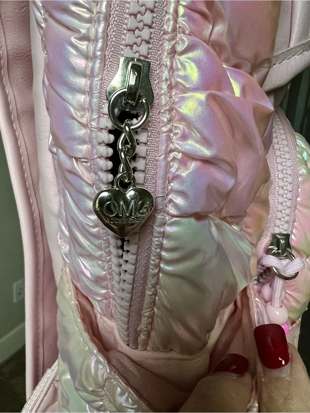 OMG NEW/Tags Kids Iridescent Pink Puffer Backpack